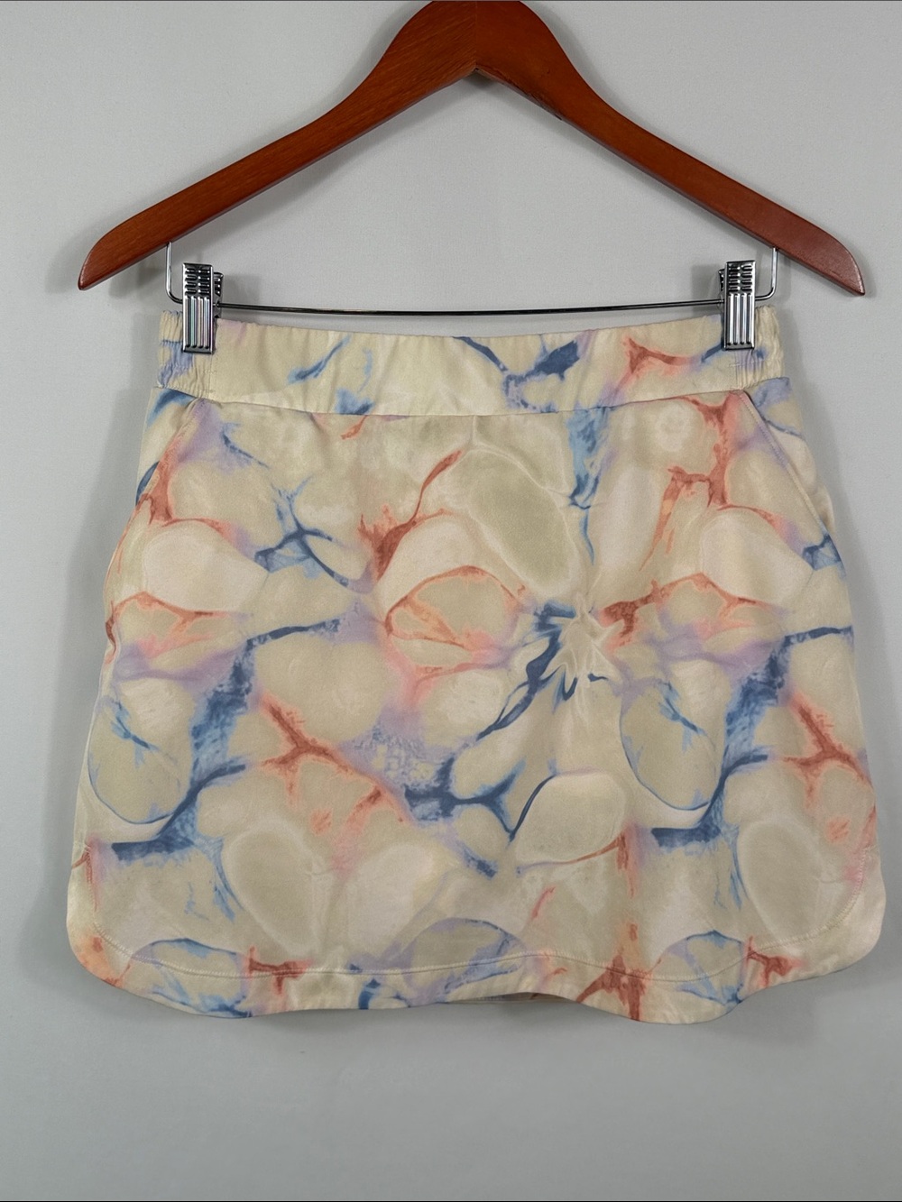 CALIA Birdie Golf Skort Cream Marble-Print Blue & Pink Accents. Size M